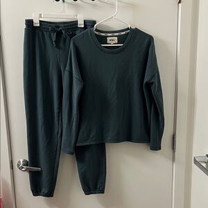Women's Dark Green Jogger Set